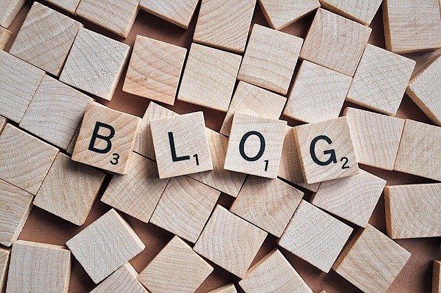 blog merupakan jenis website pribadi yang bisa digunakan untuk personal branding