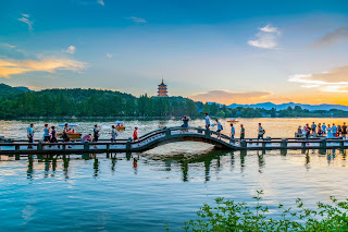 West lake dari gem hills